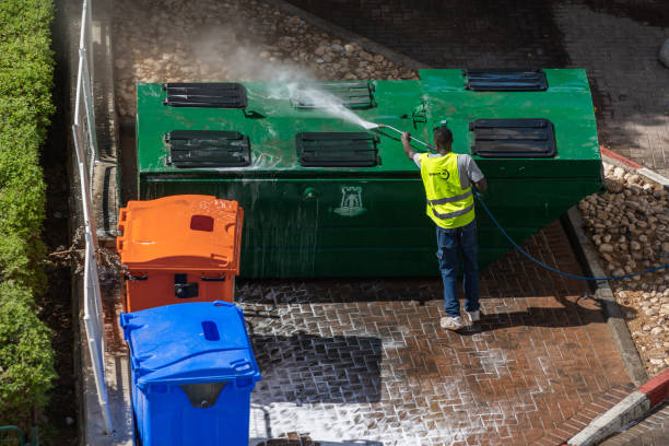 Why Choose Our Certified Pressure Washing Experts for Your Project Needs in Florence, AL?